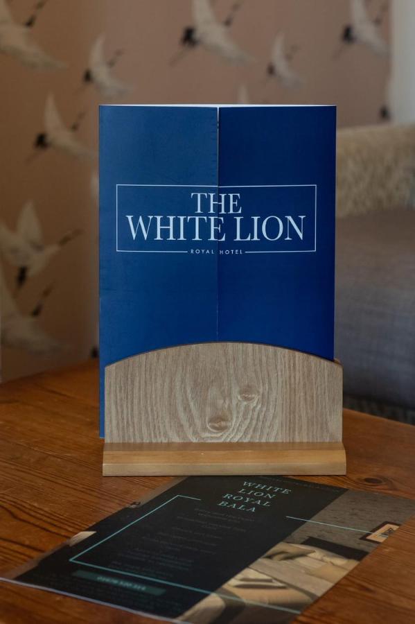 White Lion Royal Hotel Бэйла Экстерьер фото